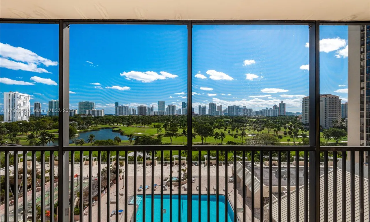 20301 W Country Club Dr # 1026, Aventura FL 33180