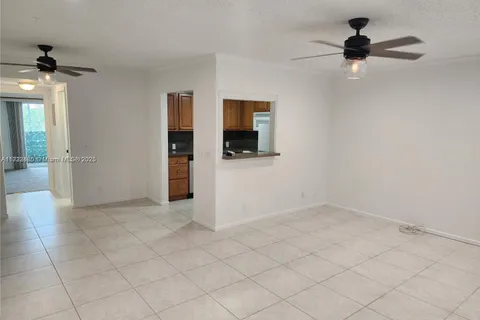 72 Brighton B # 72, Boca Raton FL 33434