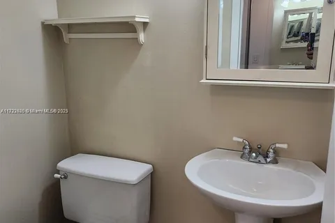 72 Brighton B # 72, Boca Raton FL 33434