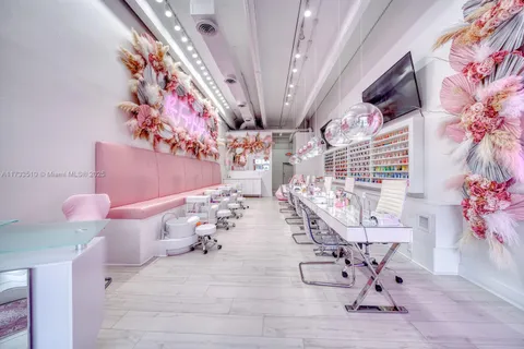 Nail Salon & Spa For Sale In Hialeah Gardens, Hialeah Gardens FL 33018