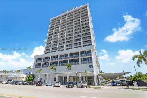 1720 Harrison St # 9E, Hollywood FL 33020