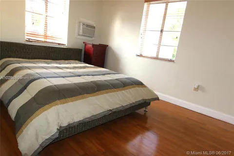 619 ANASTASIA AVE # 4, Coral Gables FL 33134