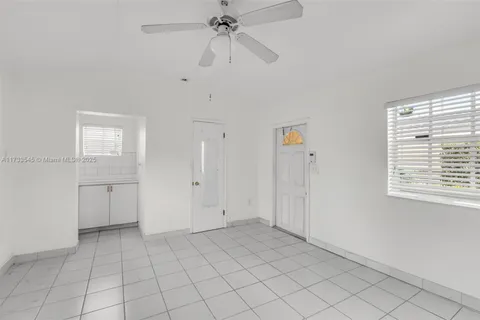 3640 SW 25th St, Miami FL 33133