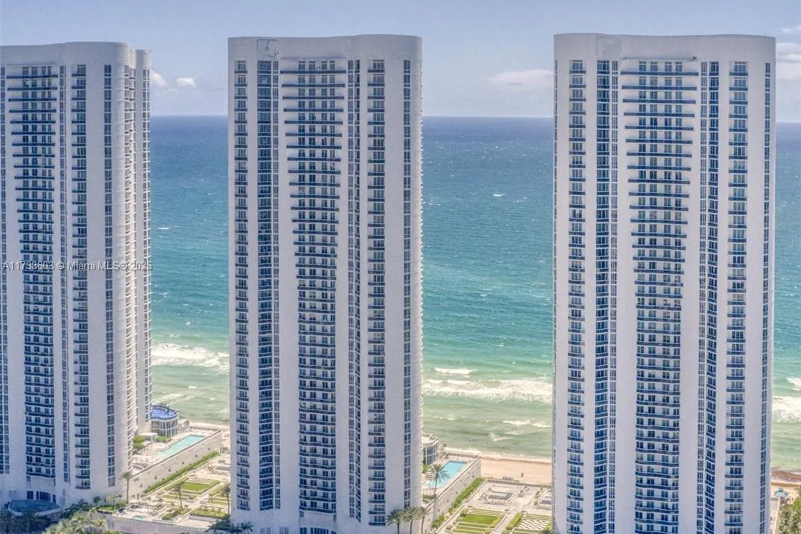 15901 Collins Ave # 2705, Sunny Isles Beach FL 33160