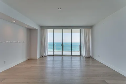 360 Ocean Dr # 1004S, Key Biscayne FL 33149