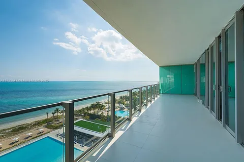 360 Ocean Dr # 1004S, Key Biscayne FL 33149