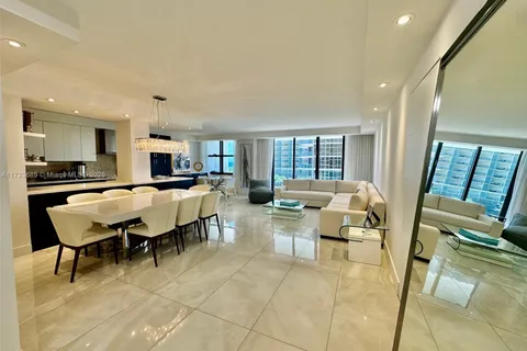 9801 Collins Ave # 9U, Bal Harbour FL 33154