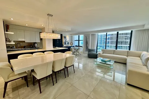9801 Collins Ave # 9U, Bal Harbour FL 33154