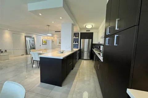 9801 Collins Ave # 9U, Bal Harbour FL 33154