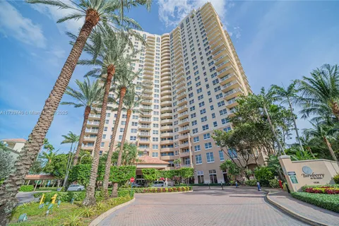 19501 W Country Club Dr # 2201, Aventura FL 33180