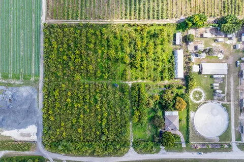 19805 SW 162nd Ave, Miami FL 33187