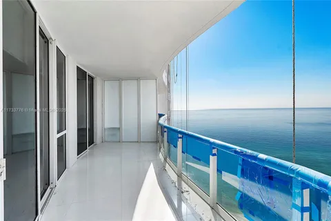 15811 Collins Ave # 2107, Sunny Isles Beach FL 33160