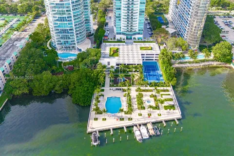 2101 Brickell Ave # 1802, Miami FL 33129