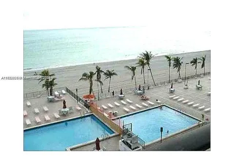 2301 S OCEAN DR # 1906, Hollywood FL 33019