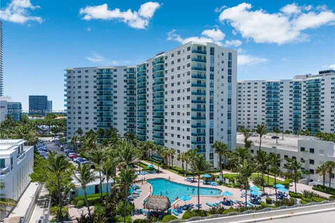 3901 S Ocean Dr # 4P, Hollywood FL 33019