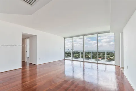 5900 Collins Ave # 1903, Miami Beach FL 33140