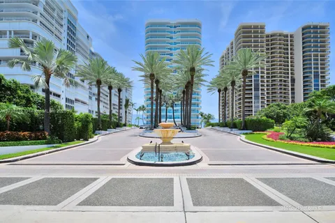 10101 Collins Ave # 11C, Bal Harbour FL 33154