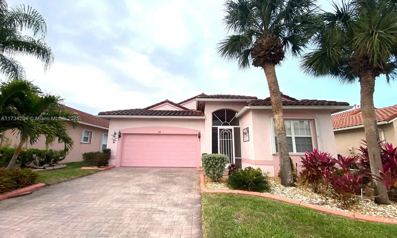 318 NW Shoreview Dr, Port St. Lucie FL 34986