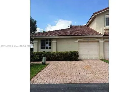 5000 NW 116th Ct, Doral FL 33178