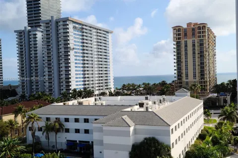 3113 S Ocean Dr # 804, Hallandale Beach FL 33009