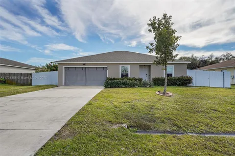 358 SE Fairchild Ave, Port St. Lucie FL 34984