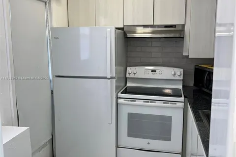 20200 NE 29th Ct # N109, Aventura FL 33180