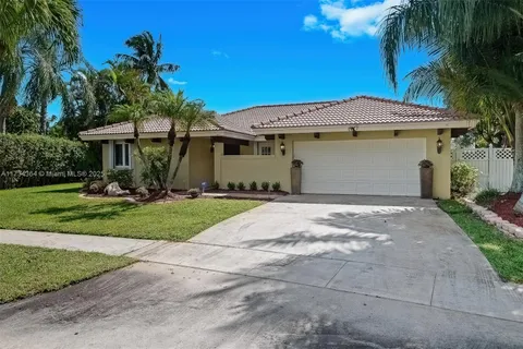 7260 NW 4th Ave, Boca Raton FL 33487