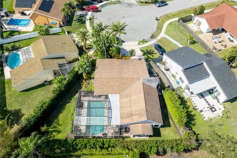 16796 Royal Poinciana Dr, Weston FL 33326