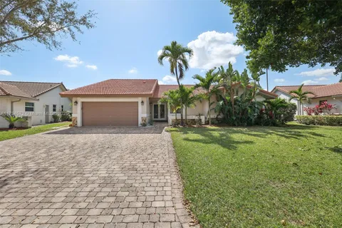 10866 NW 6th St, Coral Springs FL 33071