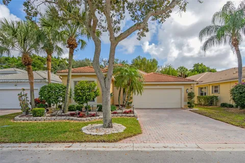 7562 Starfish Reef Ln, Lake Worth FL 33467