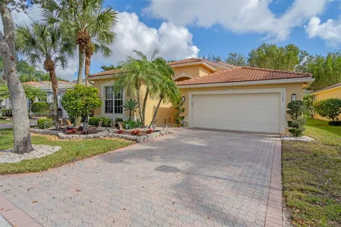 7562 Starfish Reef Ln, Lake Worth FL 33467