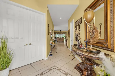 7562 Starfish Reef Ln, Lake Worth FL 33467