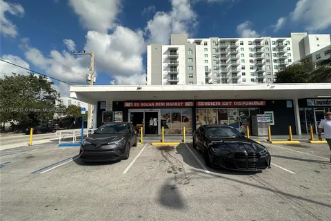 235 NW 8th Ave, Miami FL 33128