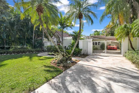 710 Allendale Rd, Key Biscayne FL 33149