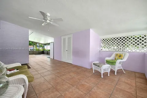 1502 Shenandoah St, Hollywood FL 33020