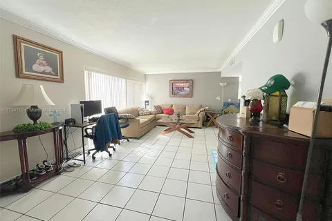 15685 SW 84th Ter # 801, Miami FL 33193