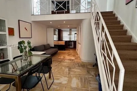 6865 Bay Dr # 5, Miami Beach FL 33141