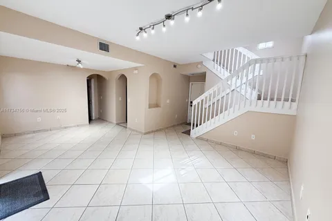 8531 NW 139th # 1405, Miami Lakes FL 33016