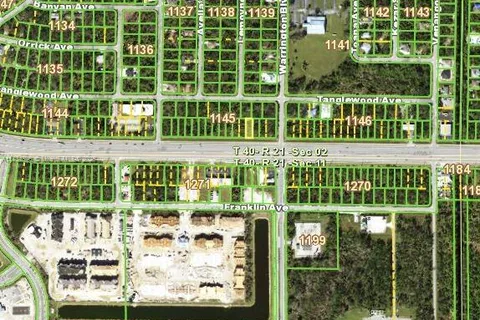 674 TAMIAMI TRL, Port Charlotte FL 33953