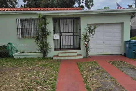 4060 SW 6th St, Miami FL 33134