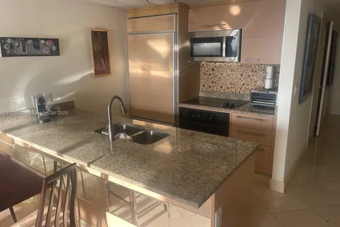 1800 S Ocean Dr # 3809, Hallandale Beach FL 33009