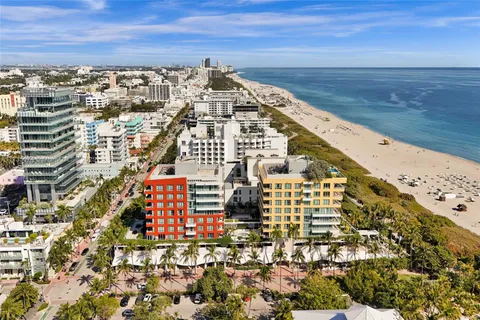 101 Ocean Dr # 506, Miami Beach FL 33139