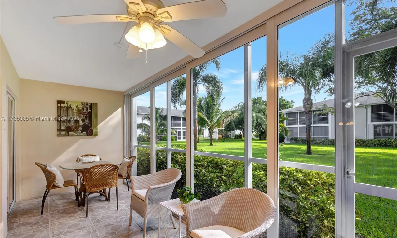 5 Westwood Ave # 105D, Tequesta FL 33469