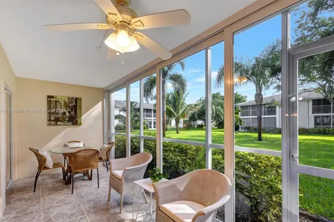 5 Westwood Ave # 105D, Tequesta FL 33469