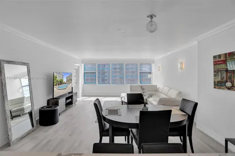 5600 Collins Ave # 9T, Miami Beach FL 33140