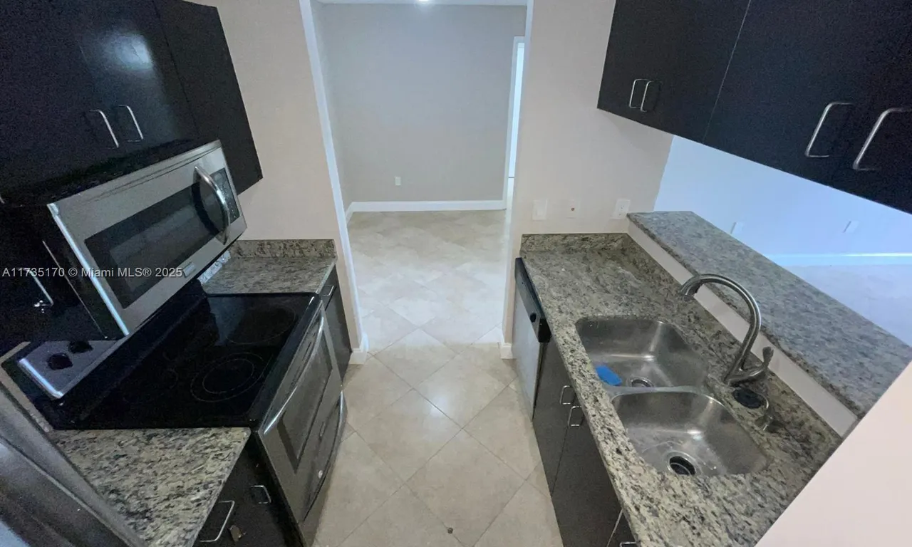 1739 Village Blvd # 106, West Palm Beach FL 33409