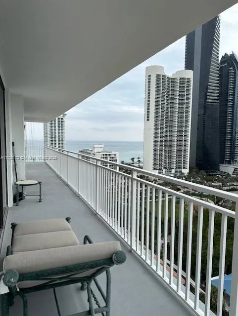 210 174th St # 1909, Sunny Isles Beach FL 33160