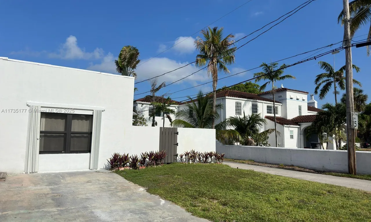 1507 Hollywood Blvd, Hollywood FL 33020