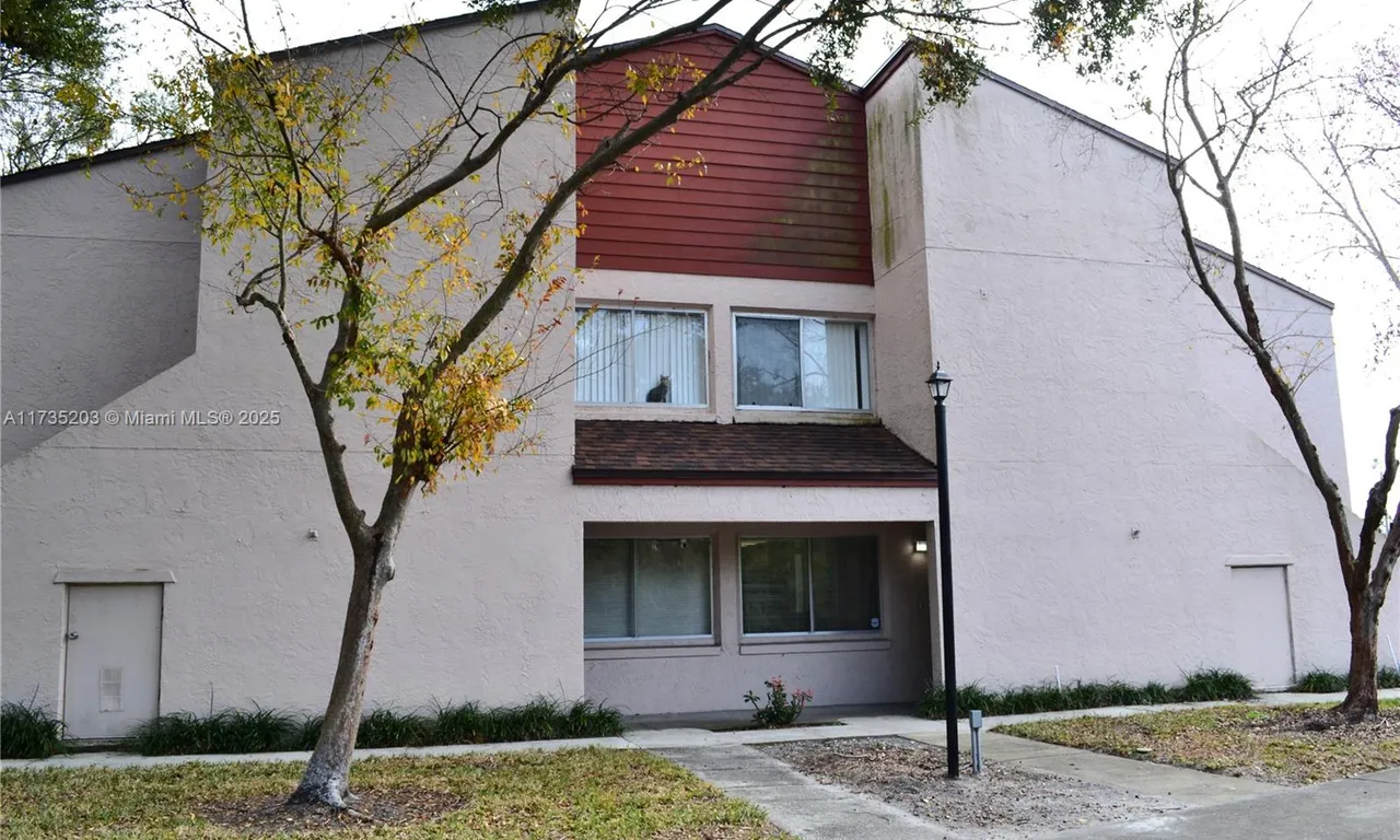 4527 Lakeway Dr # 3107, Orlando FL 32839