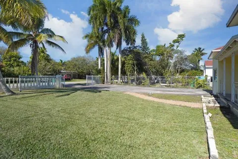 14443 S BISCAYNE RIVER DR, Miami FL 33161